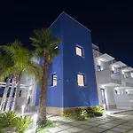Hotel Sundeck