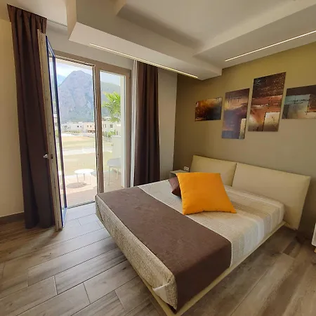 Sundeck 3* Сан-Вито-Ло-Капо