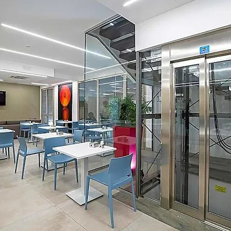 Hotel Sundeck