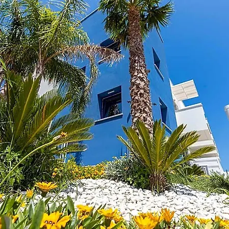 Sundeck 3* Сан-Вито-Ло-Капо